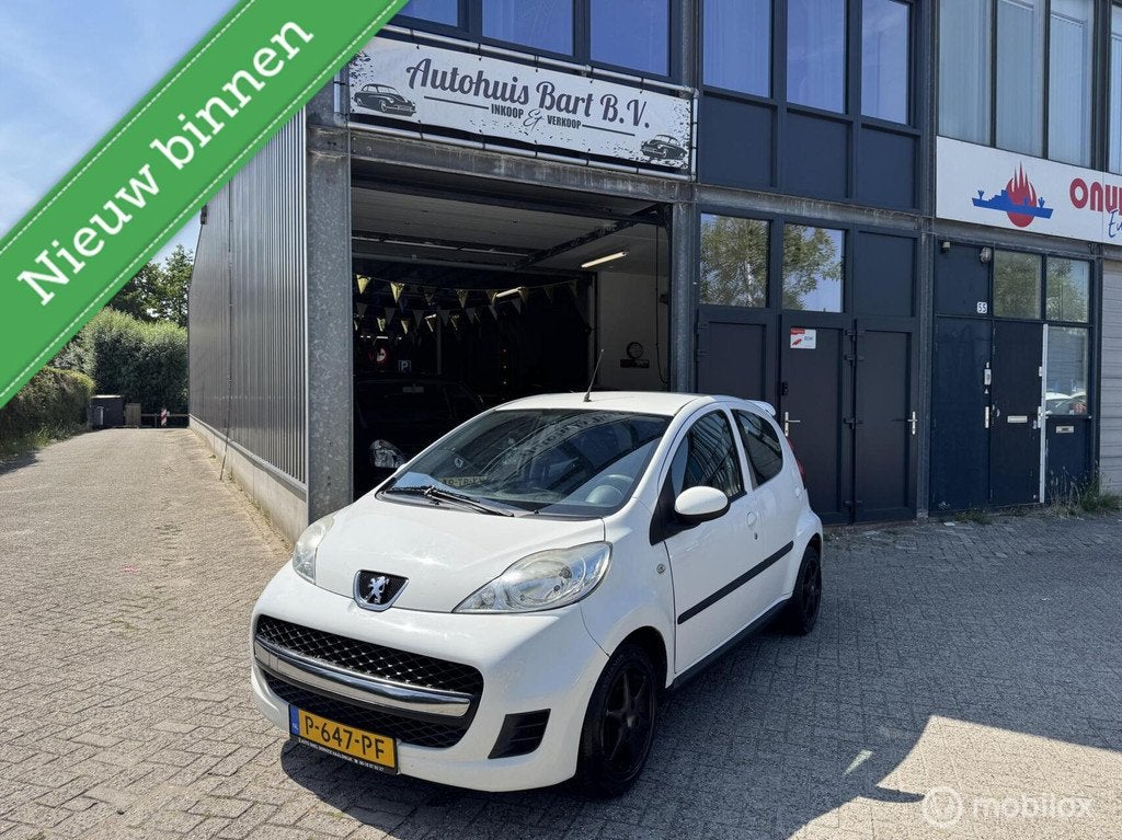 Peugeot 107 1.0-12V XR 5 deurs! 96.787 km! APK! NAP Rapport!, Auto's, Voorwielaandrijving, Euro 5, Stof, Gebruikt