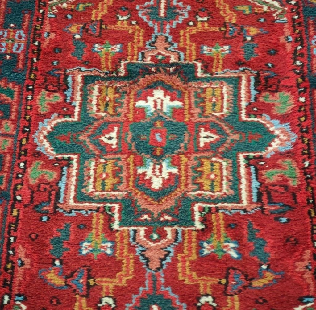 Handgeknoopt Perzisch wol Heriz tapijt medallion 71x140cm, 100 tot 150 cm, Onbekend, Zo goed als nieuw, Perzisch, Traditioneel, Vintage
