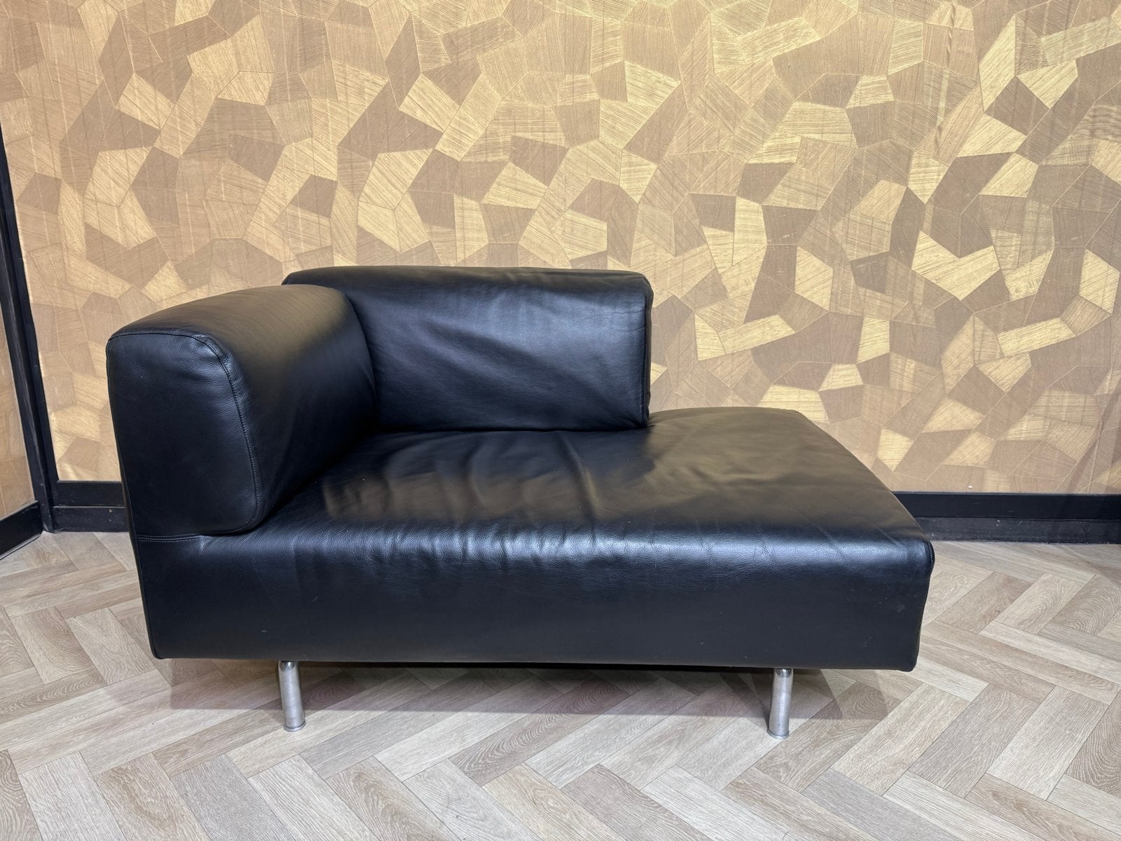 Cassina MET 250 chaise longue,, Ophalen of Verzenden, Gebruikt, 75 tot 100 cm, Leer
