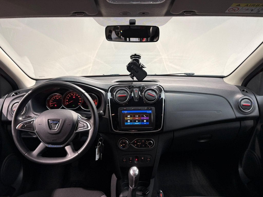 Dacia Logan MCV 0.9 TCe Tech Road | Camera | Trekhaak | Airc, Auto's, 898 cc, Stof, Gebruikt, Met garantie (alle)