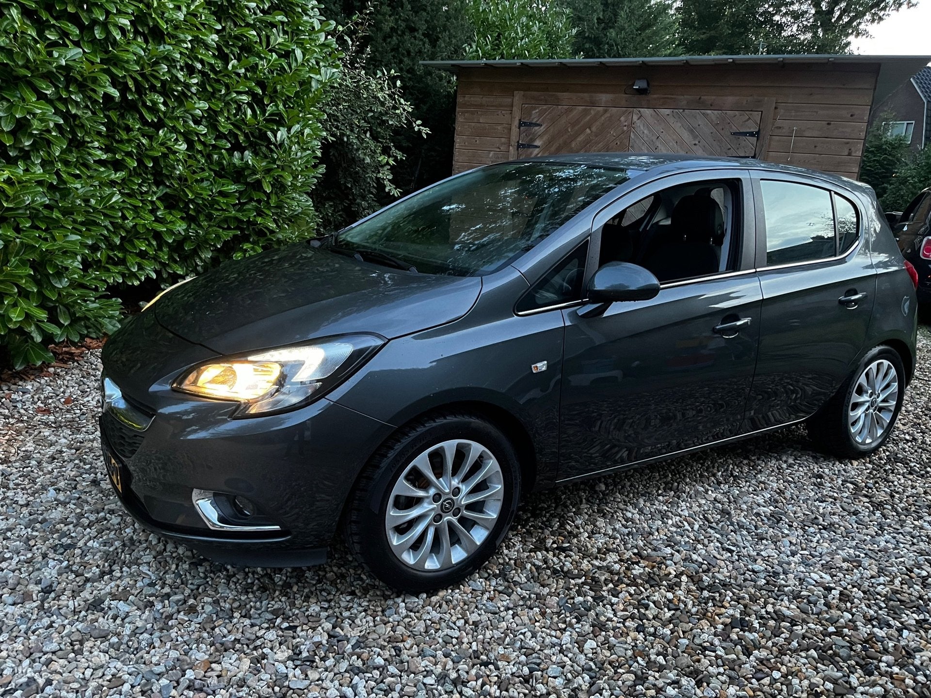 Opel Corsa RIJKAAR/APK/HISTORY/BEURT/NAP/AIRCO/5drs//DIREKT, Voorwielaandrijving, Dealer onderhouden, Stof, 49 €/maand