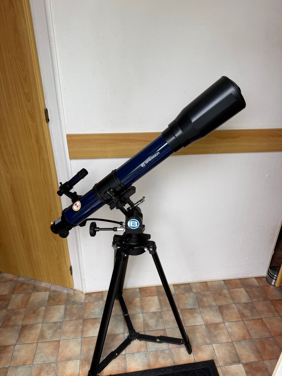 Bresser Achromatische Refractor Telescoop 70/700 met Statief, Lenzentelescoop (refractor), Met statief, Ophalen of Verzenden, Zo goed als nieuw