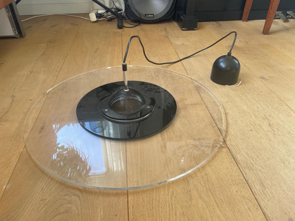 Vintage Harco Loor UFO hanglamp - glas en mesh metaal, Ophalen of Verzenden, Gebruikt, Glas, Harco Loor industrieel