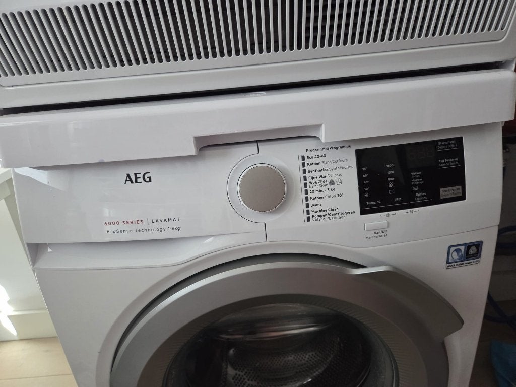 AEG Lavamat 6000 wasmachine, 8 kg, Witgoed en Apparatuur, Ophalen, Gebruikt, Voorlader, 85 tot 90 cm
