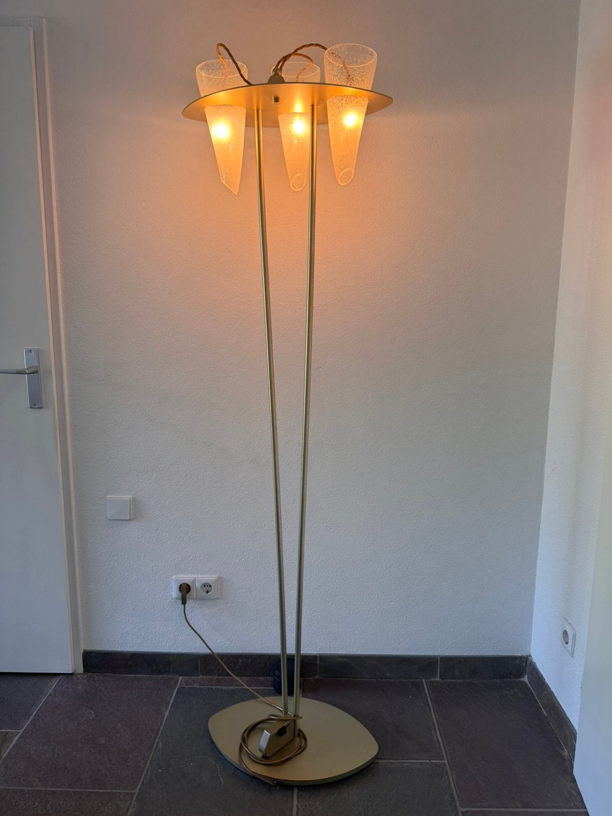 Tarallo vloerlamp stijlvol zwaar metaal, Ophalen, E27 (groot), Zo goed als nieuw, Glas