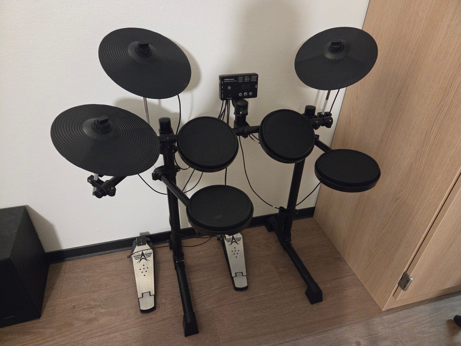 Millenium HD-120 Elektronisch Drumstel met Kruk, Ophalen, Zo goed als nieuw, Overige merken, Elektronisch