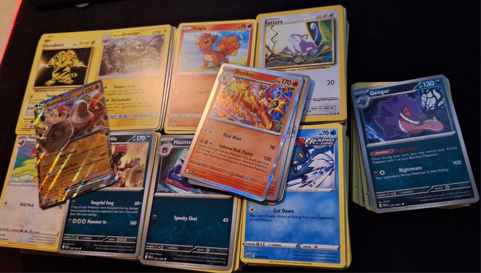 Pokemon kaarten 850 stuks mix, Ophalen of Verzenden, Meerdere kaarten