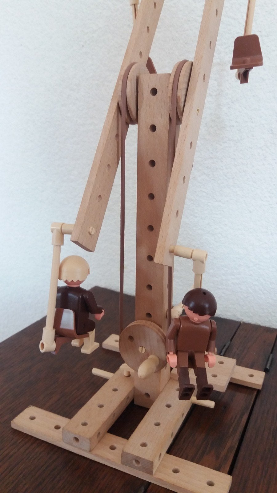 Houten draaimolen om zelf in elkaar te zetten Er is ook een, Ophalen of Verzenden