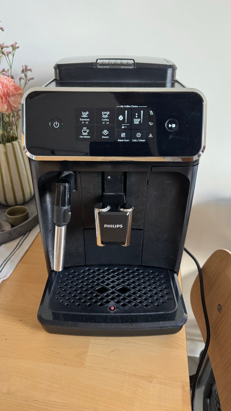 Philips series 2200 Espressomachine met Extra's, Afneembaar waterreservoir, Gebruikt, Espresso apparaat, 4 tot 10 kopjes