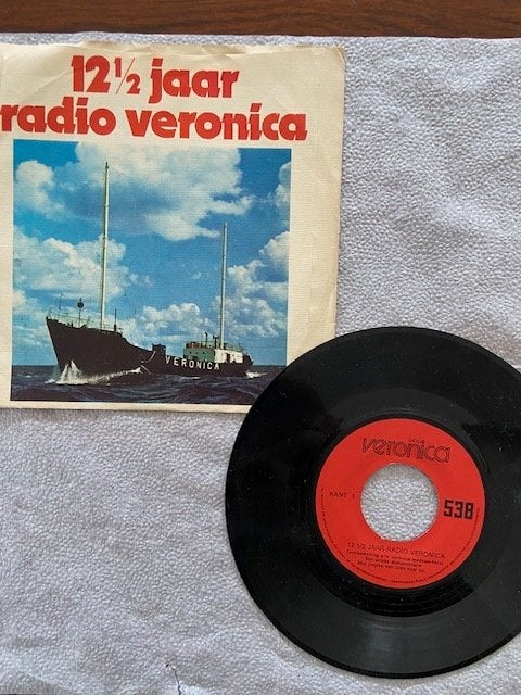 12,5 jaar radio Veronica collector item, Cd's en Dvd's, Vinyl Singles, Gebruikt, Overige genres, 7 inch, Ophalen of Verzenden