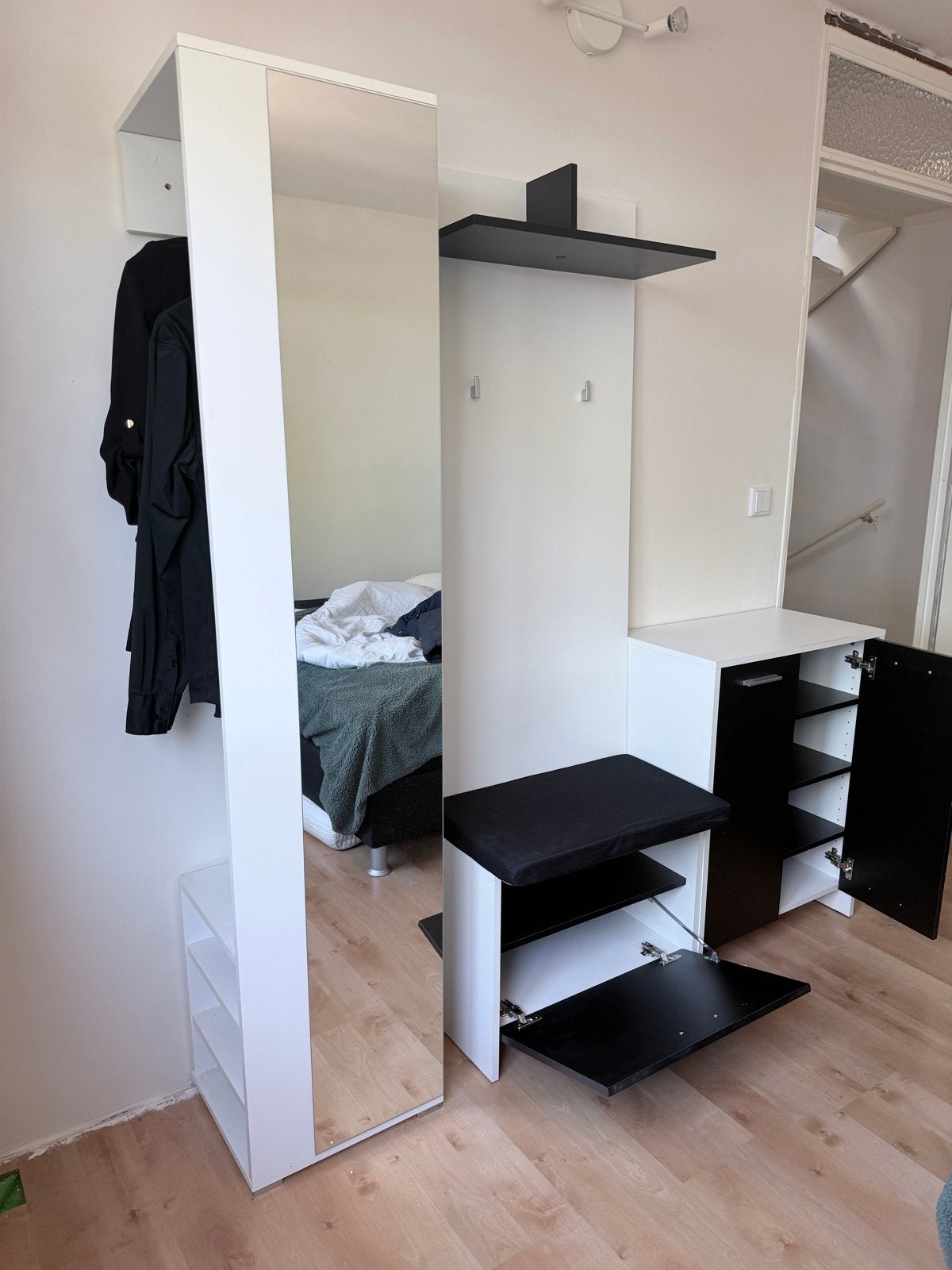 Moderne kapstok met spiegel en schoenenkast, Huis en Inrichting, Woonaccessoires | Kapstokken, Gebruikt, 200 cm of meer, Hout