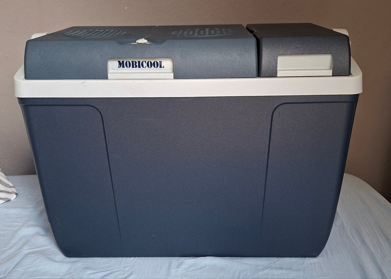 Mobicool elektrische koelbox - Ideaal voor de camp onderweg!, Ophalen, Gebruikt, Elektrisch