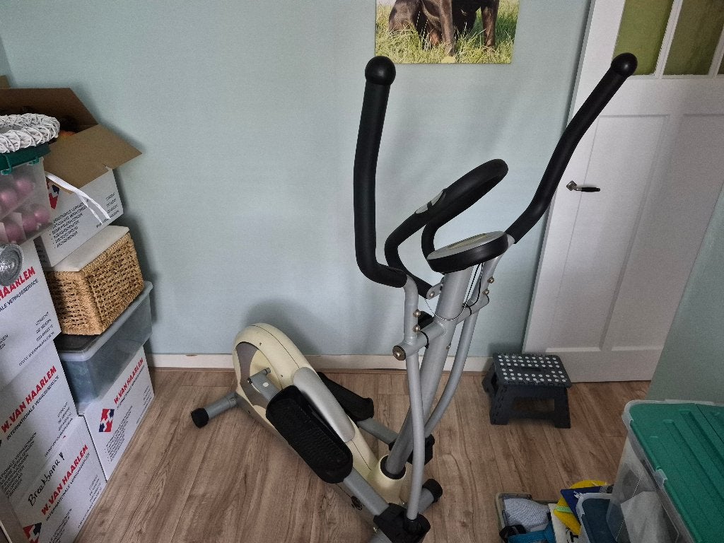 Crosstrainer te koop, Ophalen, Gebruikt, Overige materialen, Crosstrainer