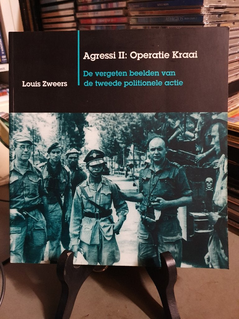 De vergeten beelden van de tweede politionele actie(Kraai)., Ophalen, Tweede Wereldoorlog, Zo goed als nieuw
