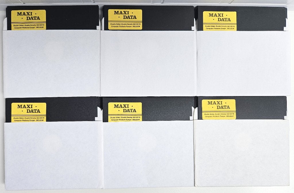 60 Geteste Maxi Data DD 5.25" Commodore 64 Floppy Disks, Ophalen of Verzenden, Maxi Data