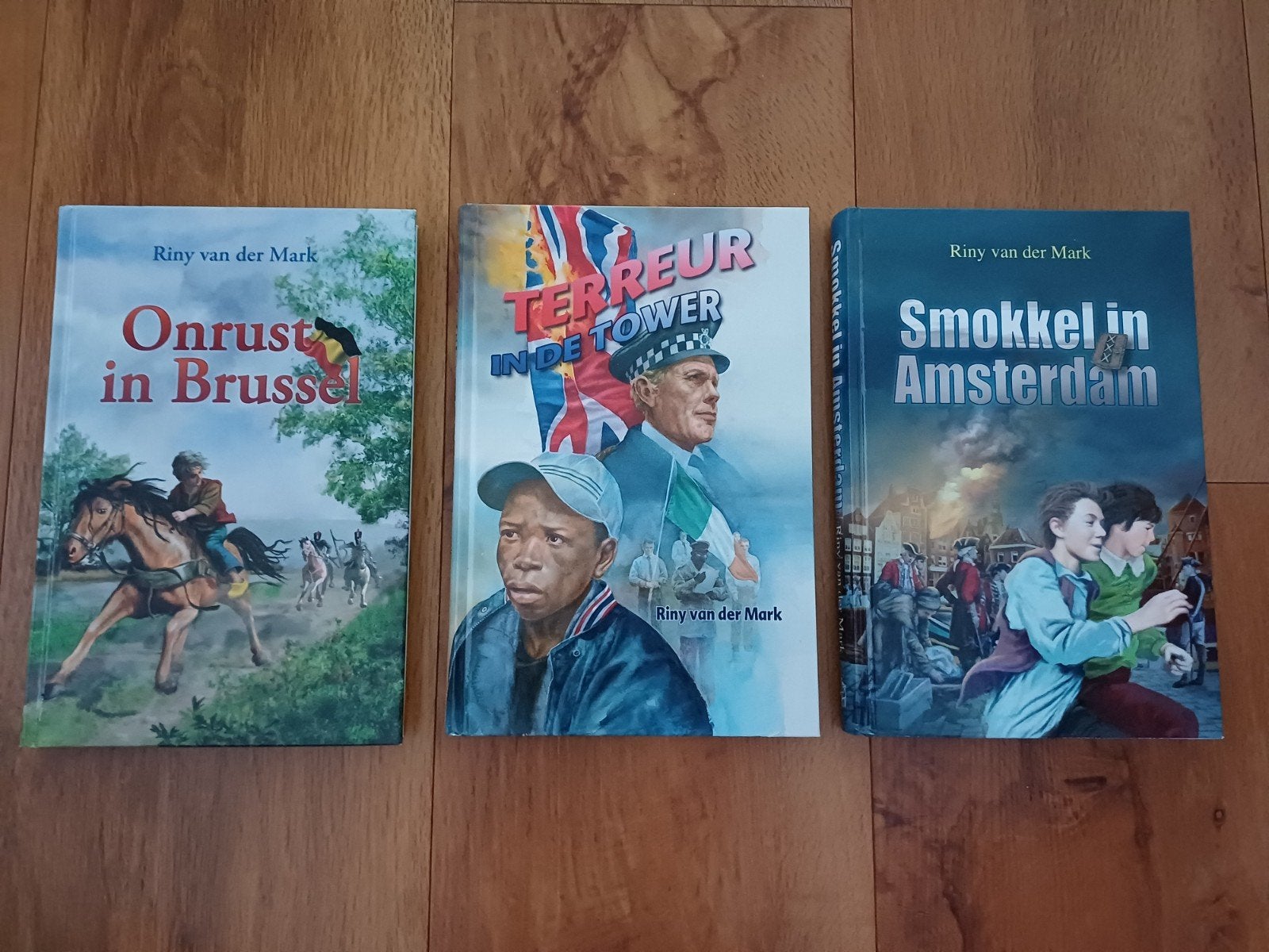 Riny van der Mark. 3 delen. Nieuwstaat, Boeken, Ophalen of Verzenden, Zo goed als nieuw, Riny van der Mark