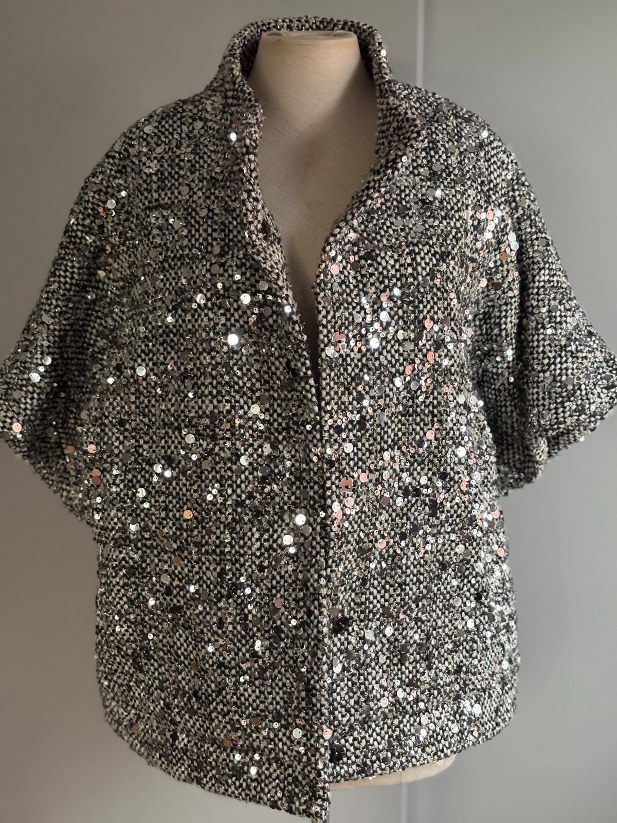 Bruuns Bazaar Carly pailletten vest maat 40, Kleding | Dames, Ophalen of Verzenden, Zo goed als nieuw, Maat 38/40 (M), Zwart