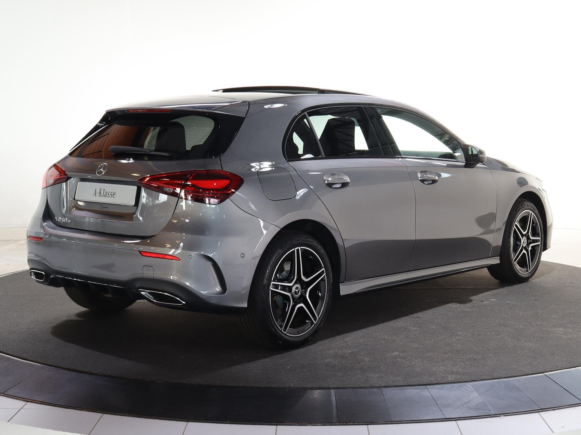 Mercedes-Benz A-klasse 250e Star Edition AMG Line | Night |, Dealer onderhouden, Gebruikt, 4 cilinders, Bedrijf
