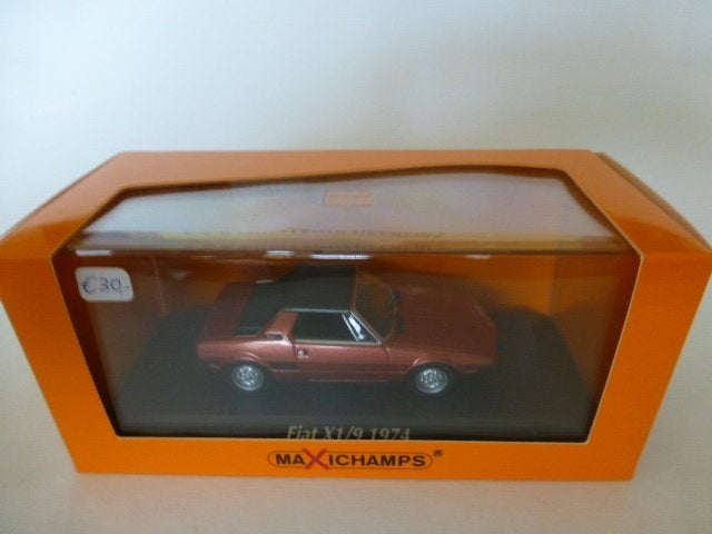 Maxichamps (Minichamps) Fiat X1/9 1974, Ophalen of Verzenden, Nieuw, Auto, MiniChamps