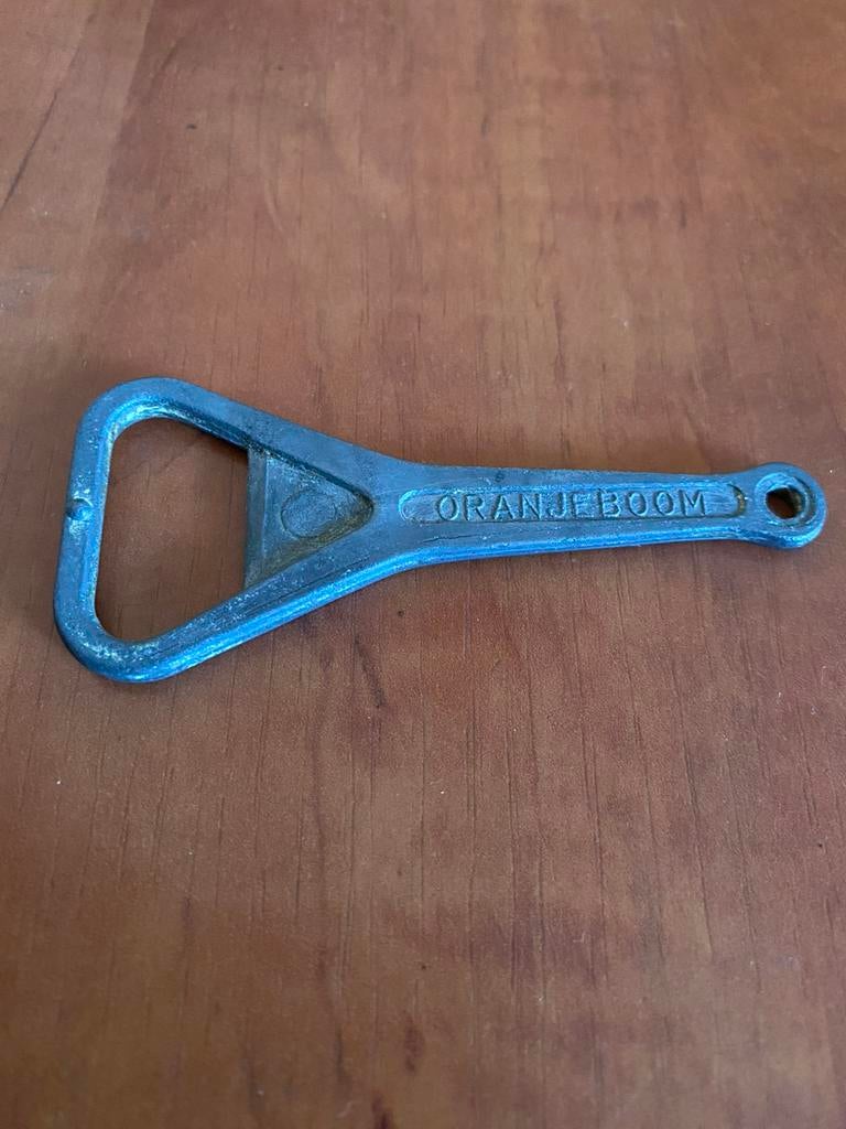 Metalen vintage flessenopener Oranjeboombier, Verzamelen, Biermerken, Ophalen of Verzenden, Zo goed als nieuw, Flesopener, Overige merken