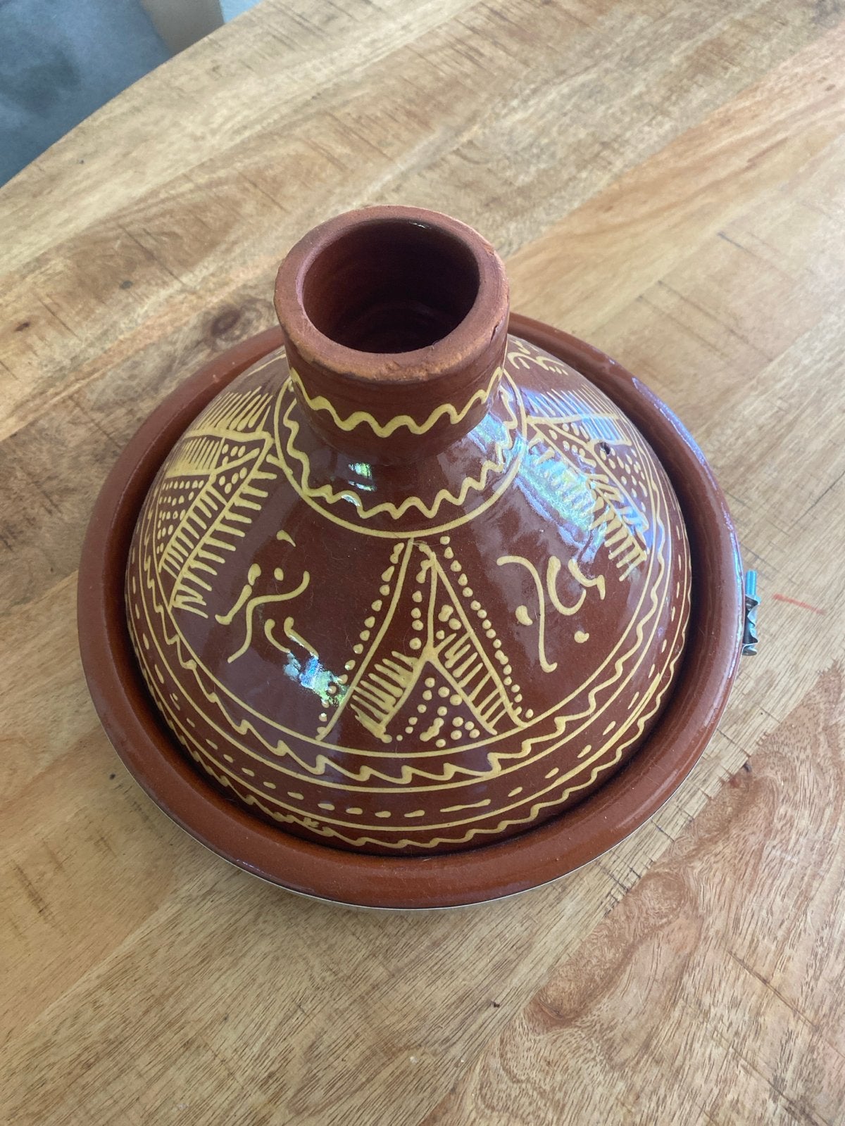 Mooie Marokkaanse Tajine - Zo goed als nieuw, Overige typen, Nieuw, Ophalen of Verzenden, Steen/keramiek