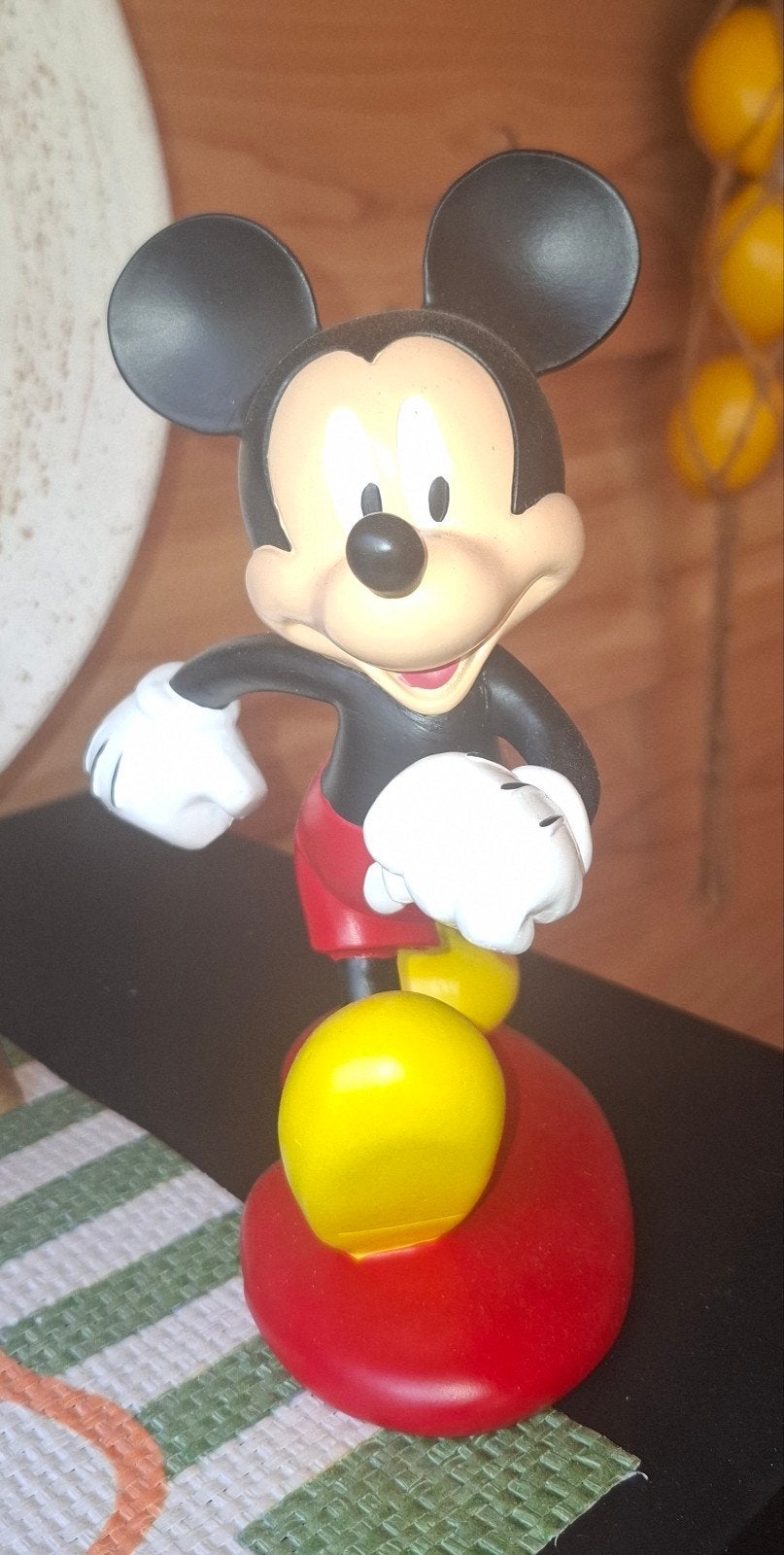 Beeld van Mickey Mouse, Ophalen of Verzenden, Mickey Mouse, Zo goed als nieuw, Beeldje of Figuurtje