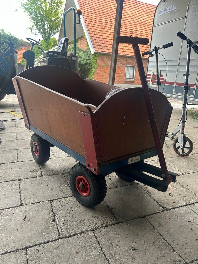 Stevige houten bolderkar met luchtbanden, Ophalen, Gebruikt