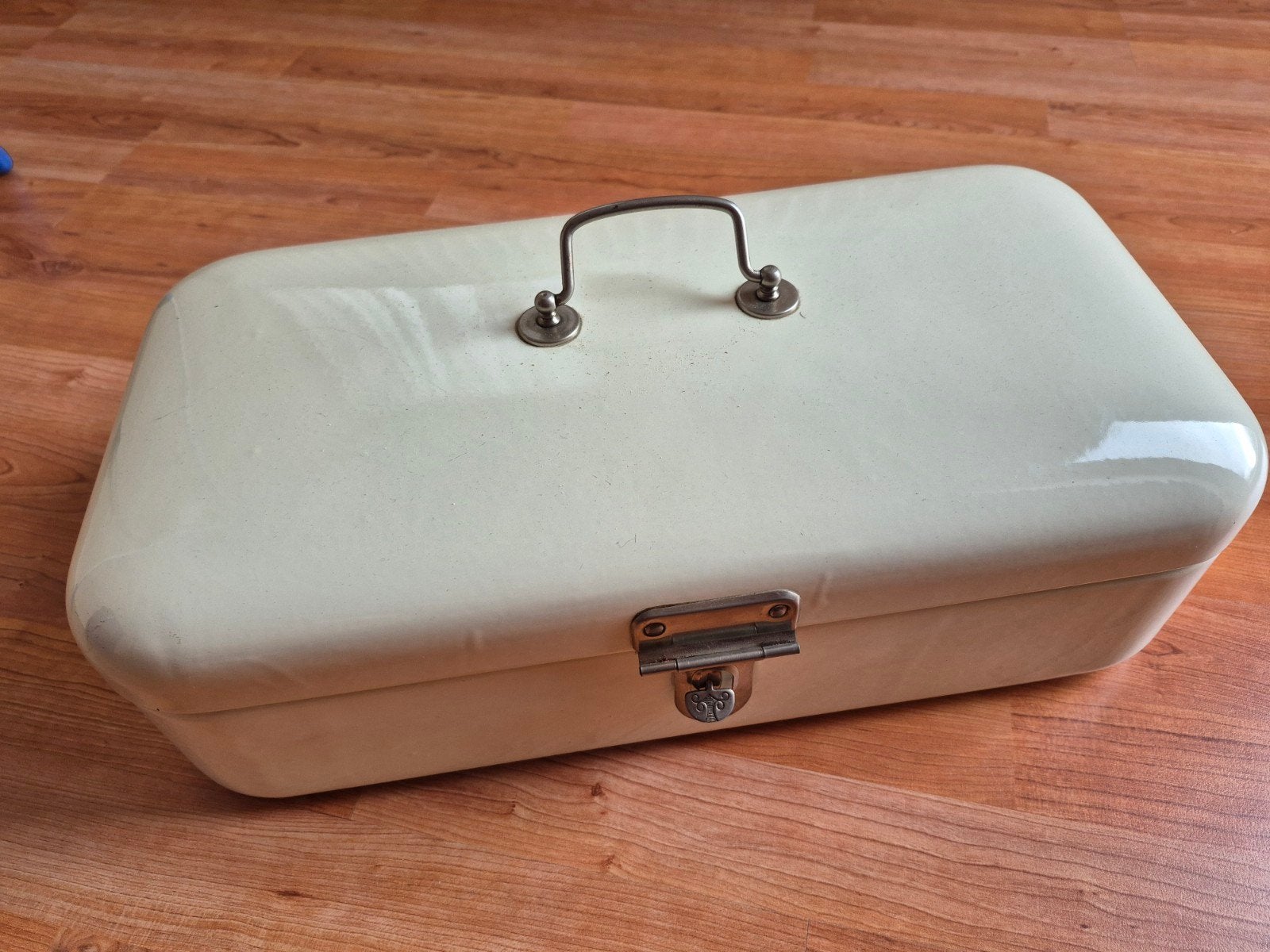 Brocante emaille brooddoos, Antiek en Kunst, Ophalen