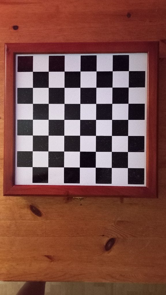Groot Egyptisch schaakspel, massief metaal 60 x 60 cm, Een of twee spelers, Ophalen of Verzenden, Nieuw
