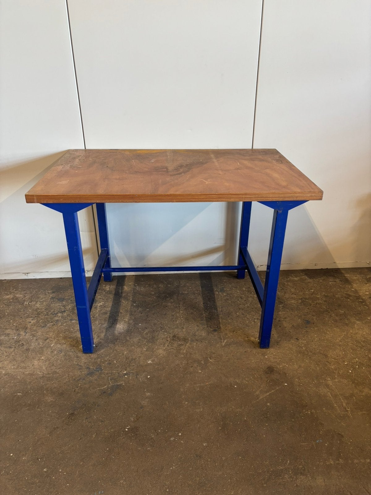 Werkbank 122x80cm werktafel / paktafel / hobbytafel, Ophalen, Gebruikt, ., .