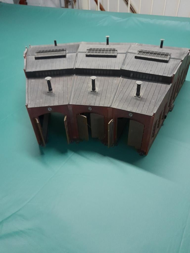 Locloods met 3 sporen - Modelspoorbaan gebouw, Hobby en Vrije tijd, Modeltreinen | H0, Gebruikt, Gelijkstroom of Wisselstroom