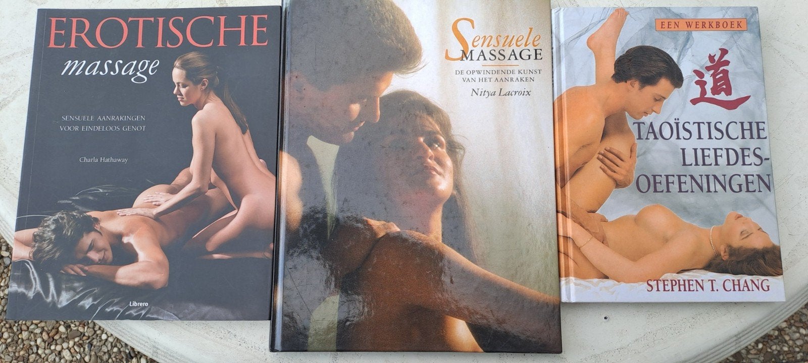3 boeken met erotische massage, Boeken, Ophalen of Verzenden, Zo goed als nieuw, Lichaam en Geest