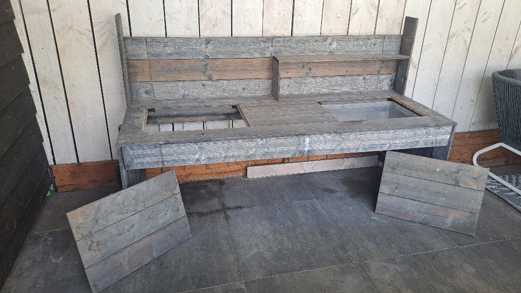 Unieke zelfgemaakte zand- en watertafel, grijs gebeitst hout, Tuin en Terras, Ophalen, Zo goed als nieuw, Rechthoekig, Hout