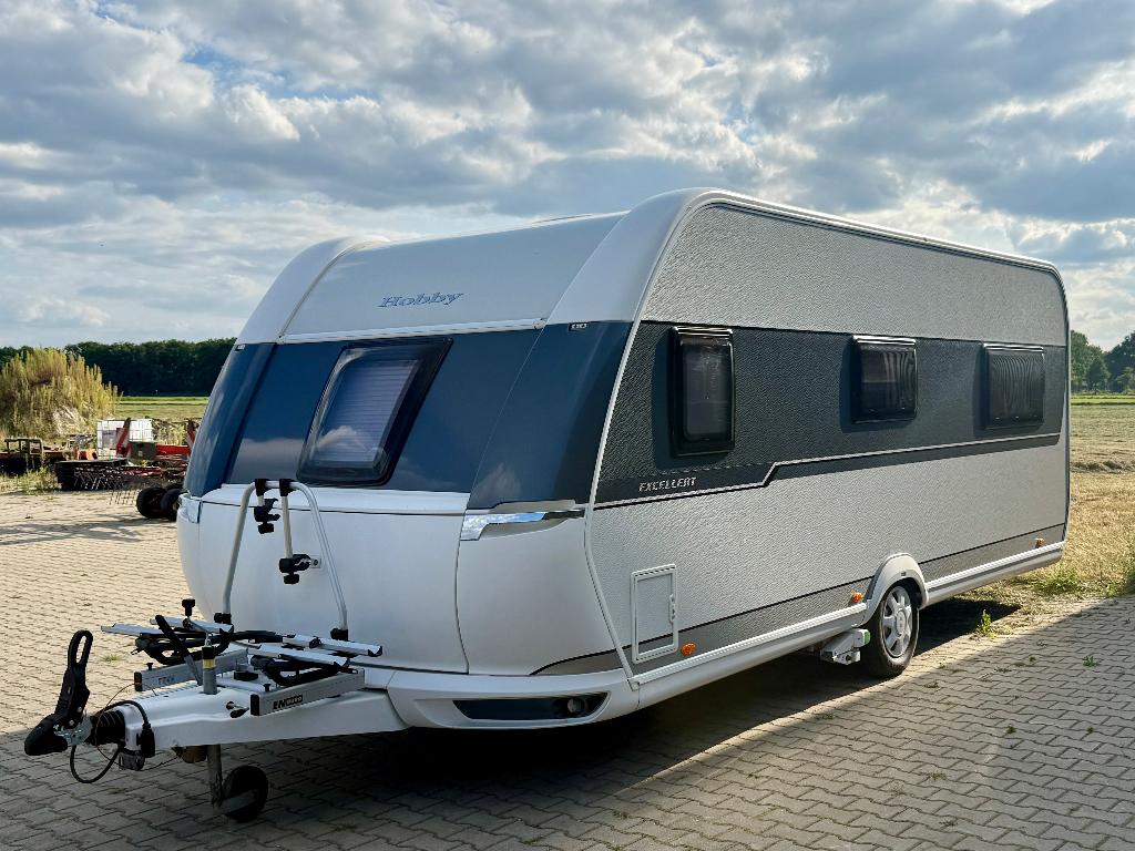 Hobby Excellent 560 CFE 2021, Caravans en Kamperen, Caravans, Rondzit, Hobby, Frans bed, Kachel