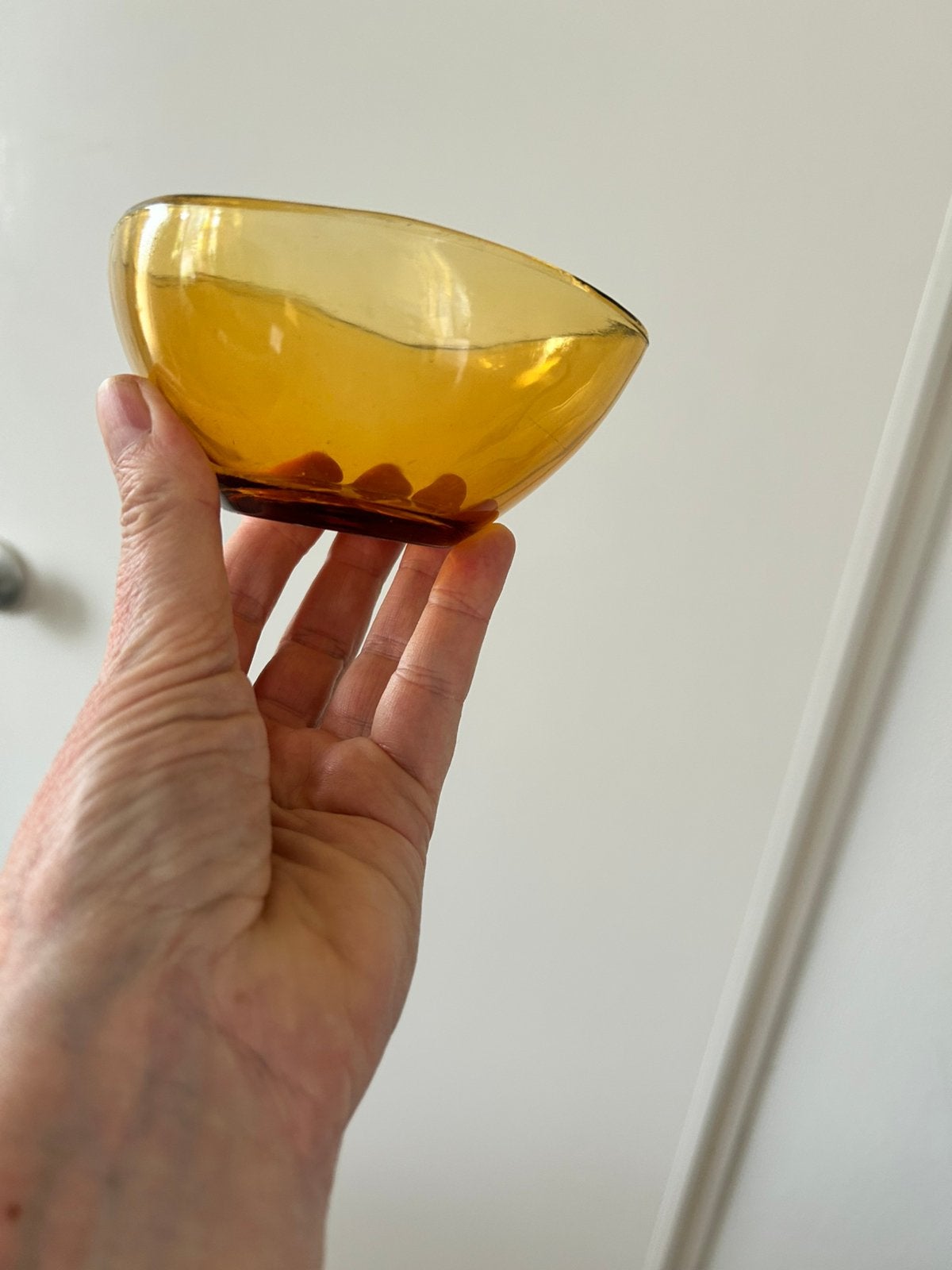Set van 5 amberkleurige vintage glazen schaaltjes, Ophalen of Verzenden