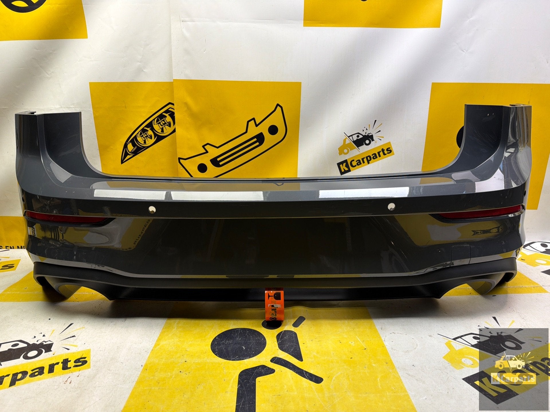 VW GOLF VIII 8.5 R facelift R20 achterbumper 6pdc 5H6807421E