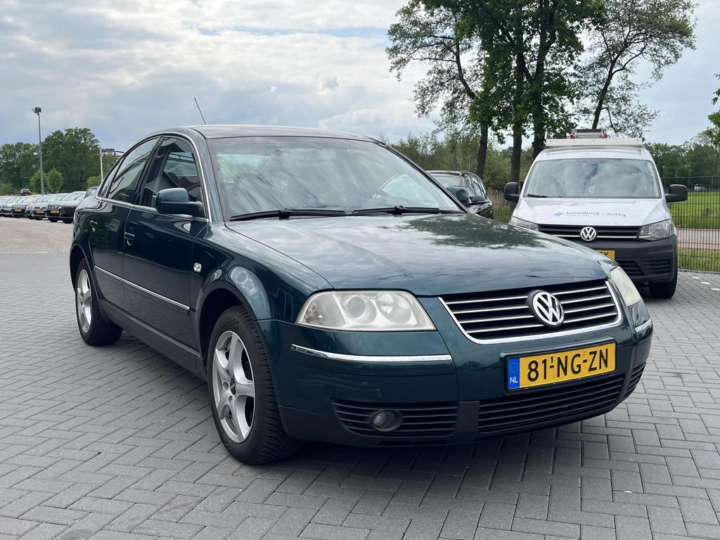 Volkswagen Passat 1.8 Turbo Arctic Zeer goed onderhouden! Al, Voorwielaandrijving, 1334 kg, Gebruikt, Zwart