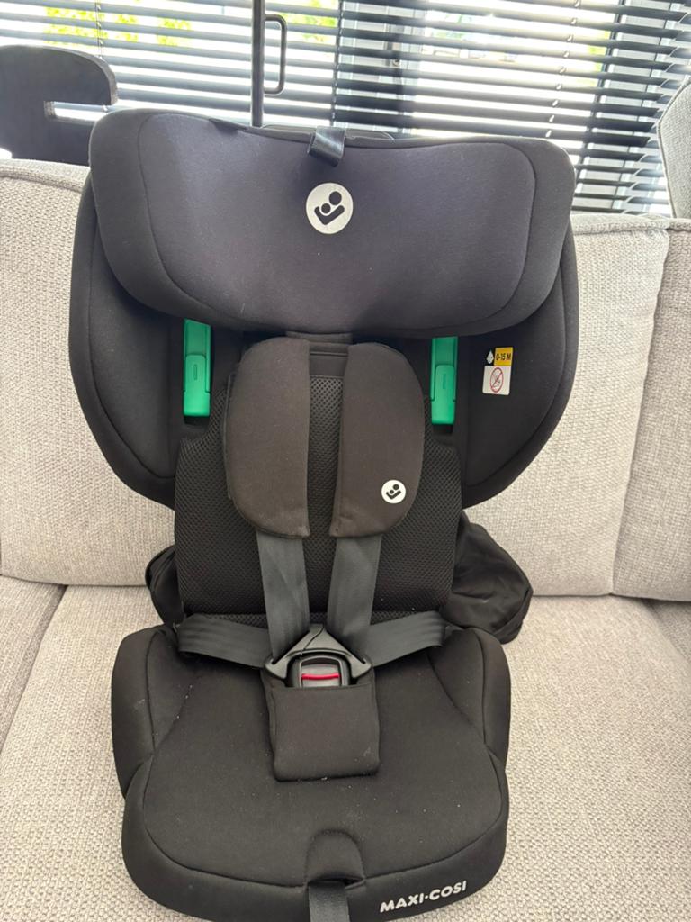 Maxi Cosi Nomad Plus te huur!, Ophalen, Autogordel, 9 t/m 18 kg, Zijbescherming