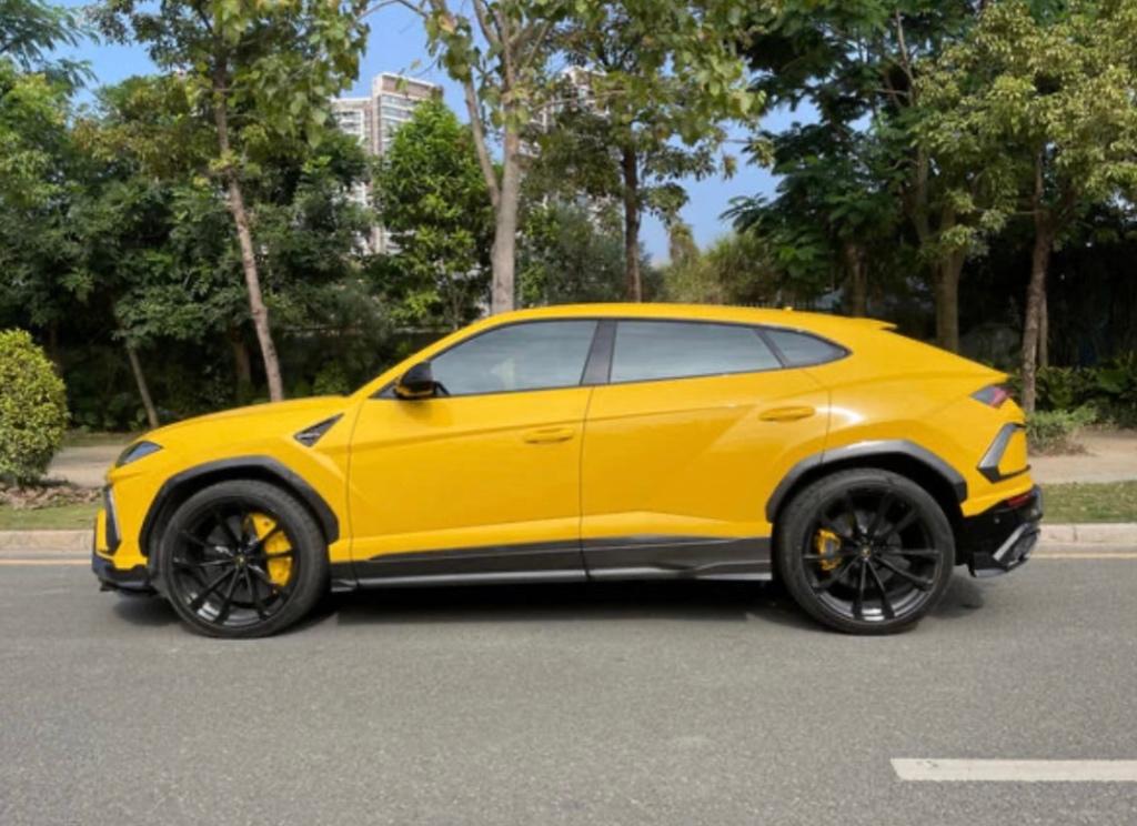 Lamborghini Urus Carbon set, Ophalen, Nieuw, Achter, Bumper
