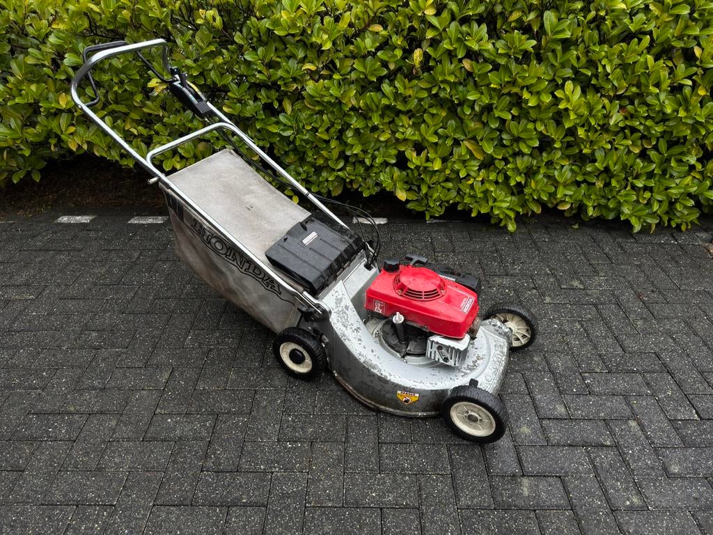 Honda benzine grasmaaier, Tuin en Terras, Grasmaaiers, Ophalen of Verzenden, Zo goed als nieuw