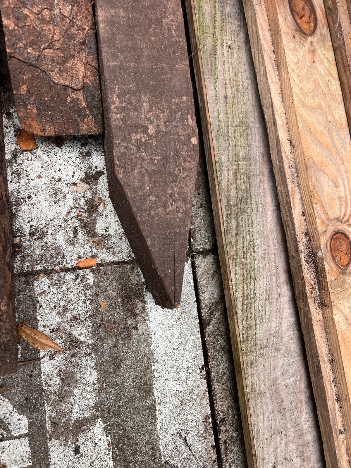 Planken en palen voor tuin schutting, Ophalen, Gebruikt, Planken, Hardhout