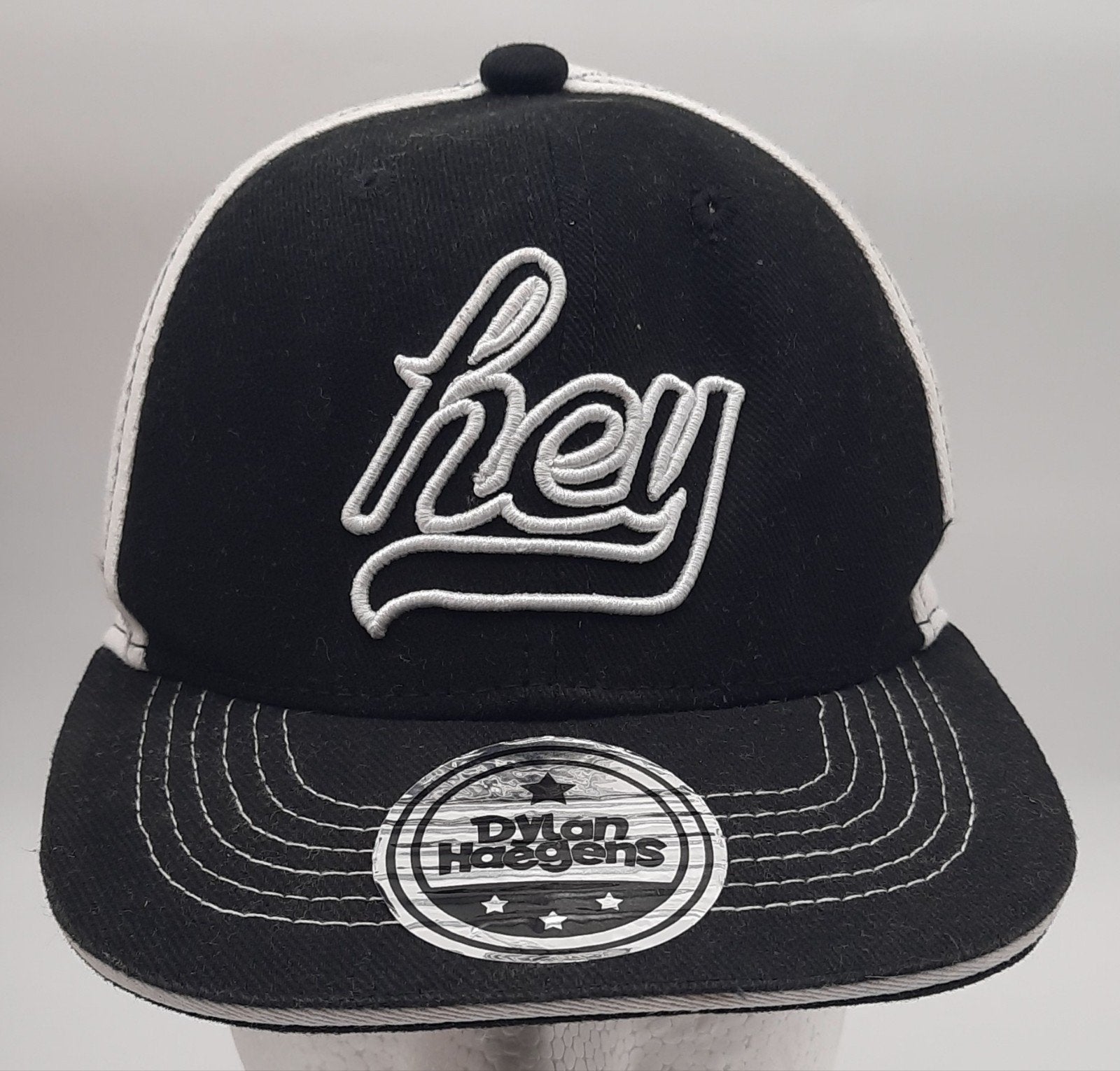 Dylan Haegens originele kinder pet / cap Hey met sticker, Ophalen of Verzenden, Zo goed als nieuw, Jongetje of Meisje, Pet