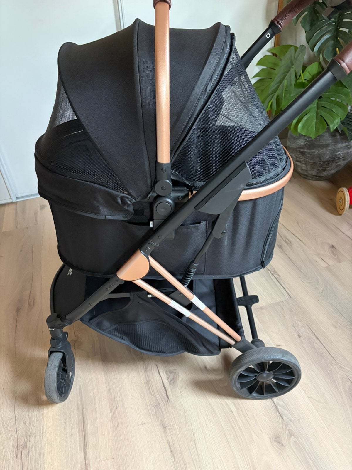 Honden buggy, Ophalen, Zo goed als nieuw