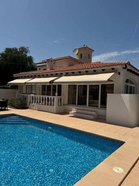 Te Huur: luxe vakantie villa te Albir in Spanje., 2 slaapkamers, Costa Blanca, Wasmachine, Overige