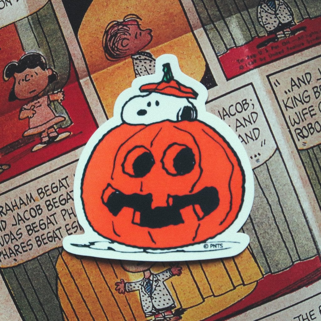 Snoopy van Peanuts comic met pompoen Halloween sticker, Verzamelen, Verzenden, Snoopy, Nieuw, Plaatje, Poster of Sticker