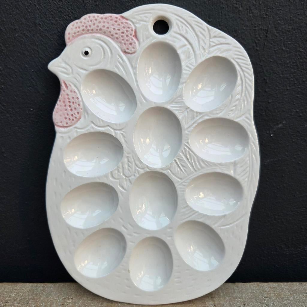 Wit aardewerk eierbord in de vorm van een kip, Antiek en Kunst, Ophalen of Verzenden