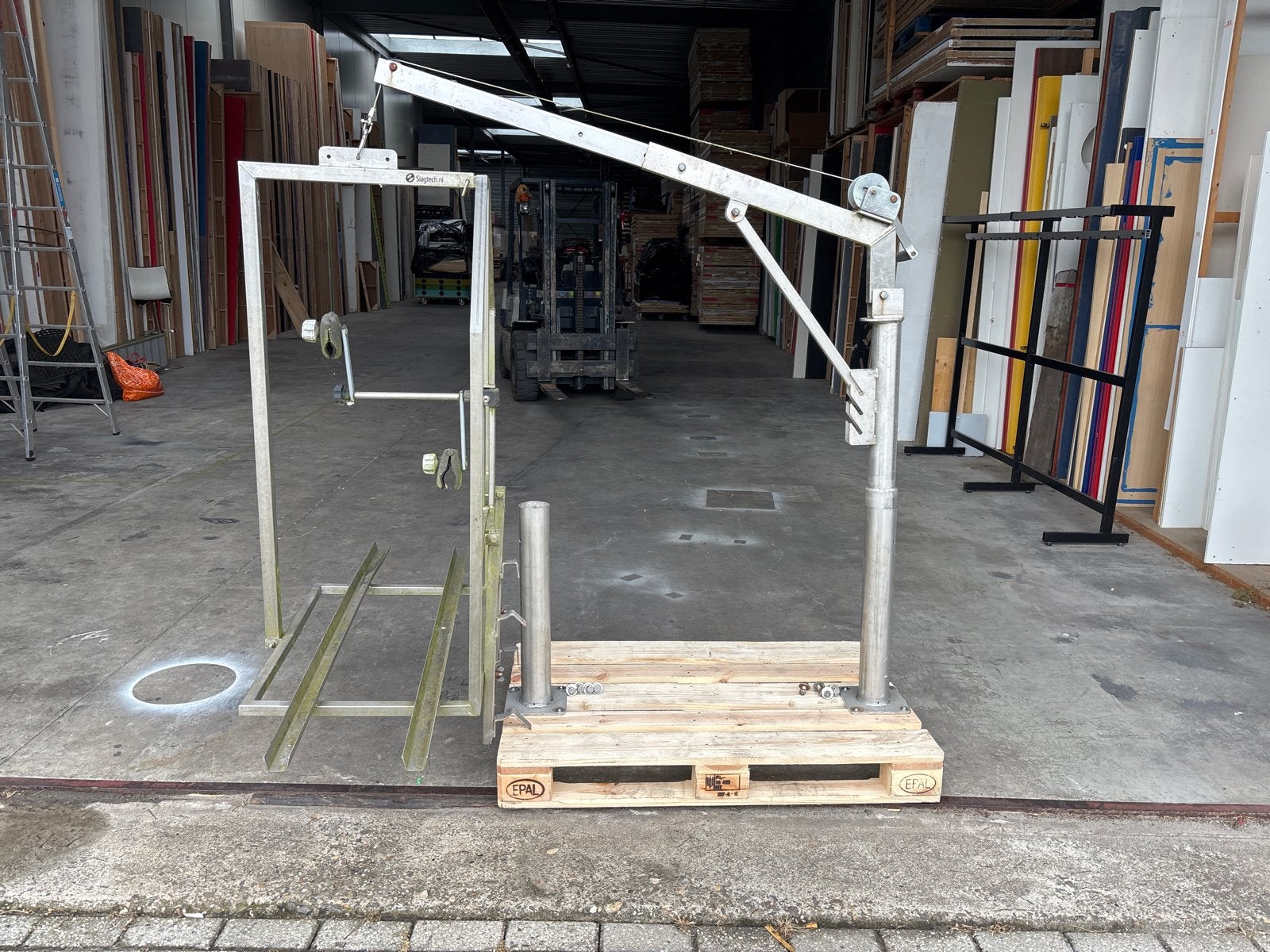 Hijs fietsen frame voor achter op de boot, Ophalen, Gebruikt, Motorboot