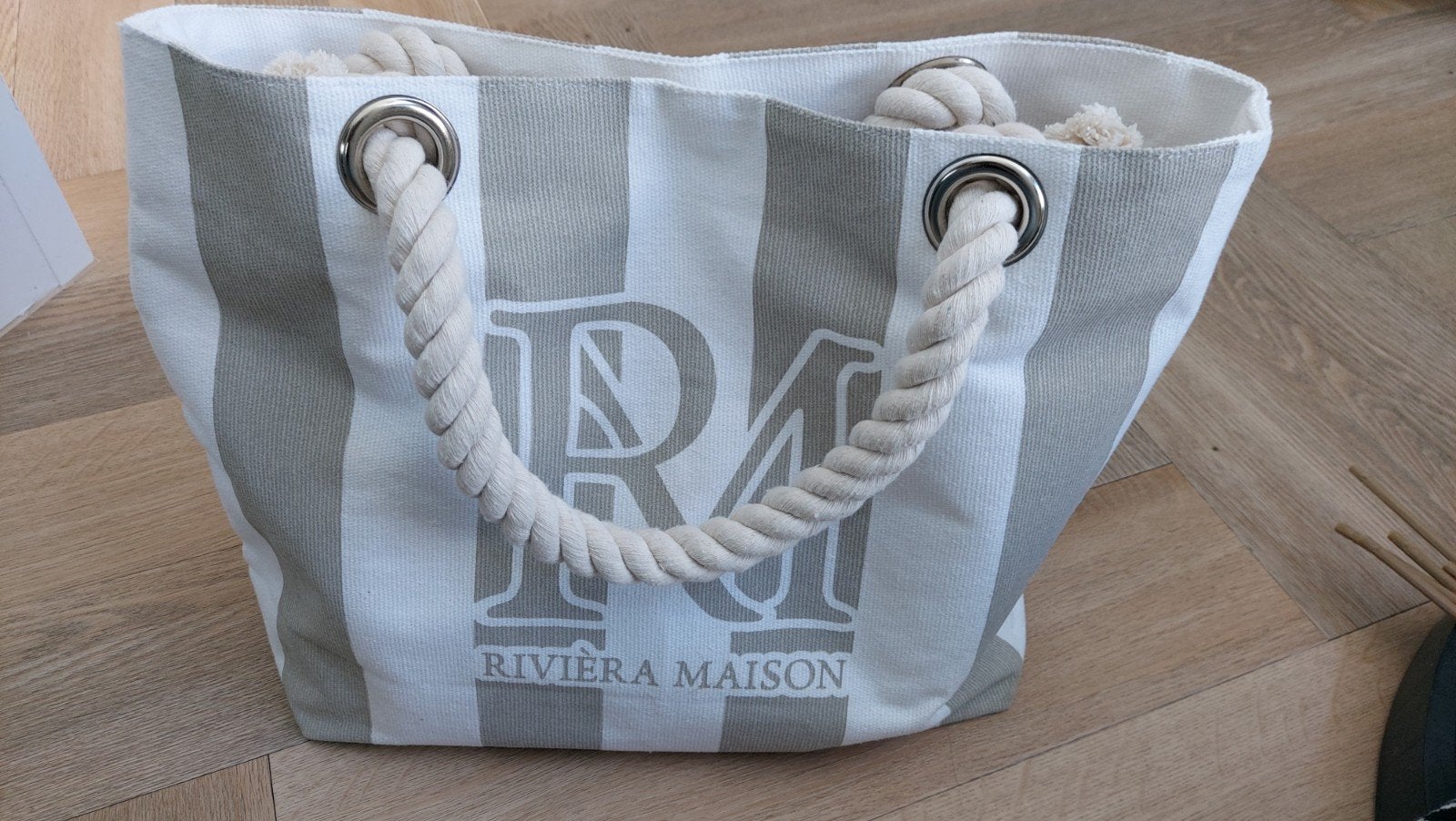 riviera maison strandtas, Ophalen of Verzenden, Zo goed als nieuw, Wit, 30 cm of meer