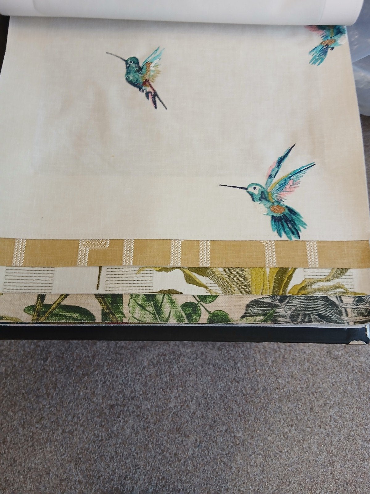 Clarke & Clarke Exotica Stoffenboek - Diverse Prints, Ophalen, Overige materialen, Meerkleurig, Zo goed als nieuw