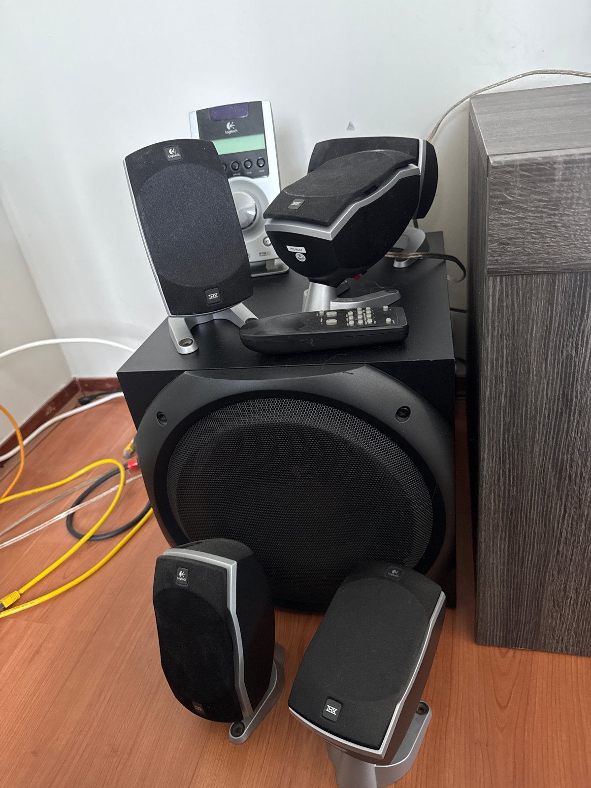 Logitech Z-5500 5.1 Speakerset met Afstandsbediening, Ophalen, Gebruikt, Logitech, Afstandsbediening